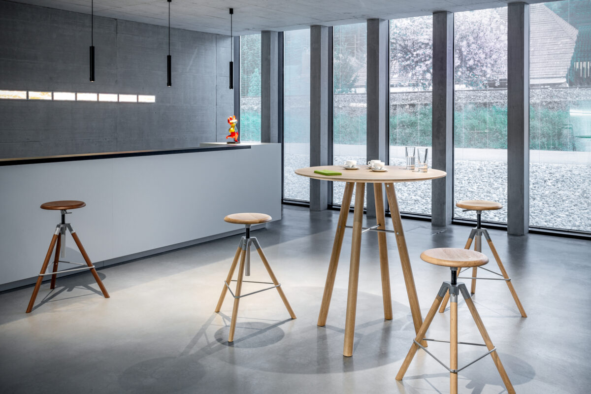 Girsberger - Tisch Akio – Bild 18