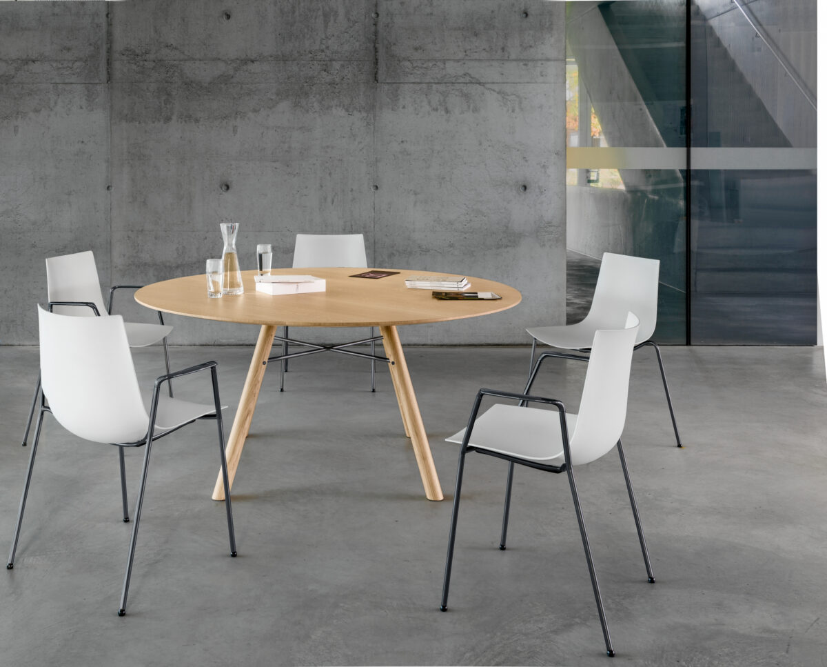 Girsberger - Tisch Akio – Bild 21