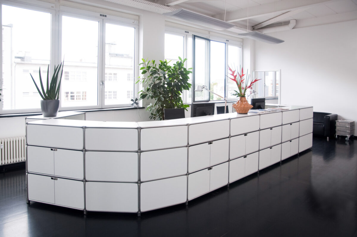System 180 - Empfangstheke – Bild 2